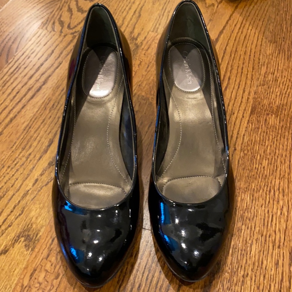 Calvin Klein patent leather black block heel pumps